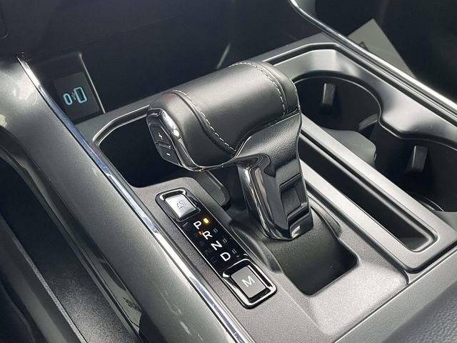 Certified 2022 Ford F150 XLT w/ Equipment Group 302A High image 31