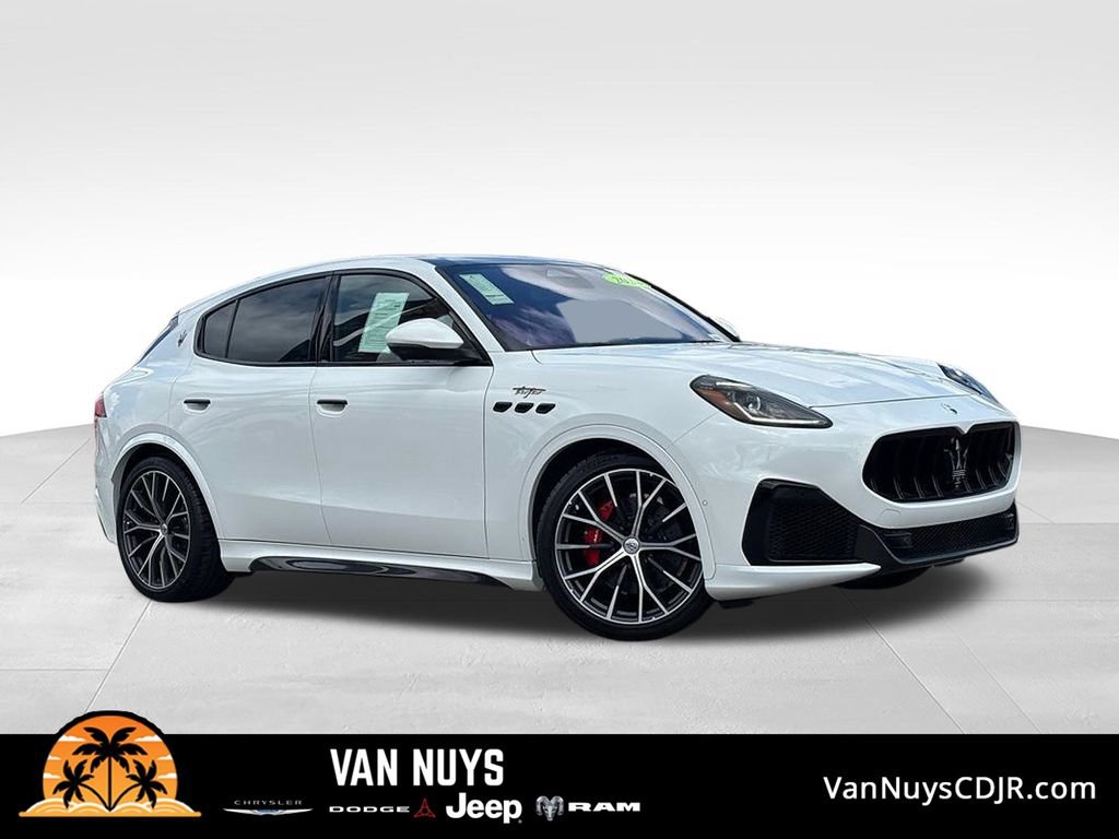 Used 2024 Maserati Grecale Trofeo AWD/4WD image 1