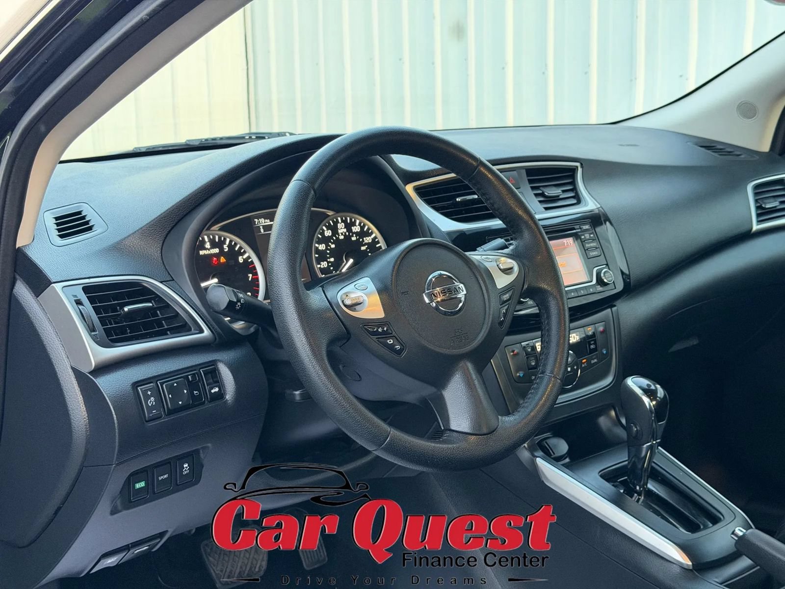 Used 2018 Nissan Sentra SV FWD image 9