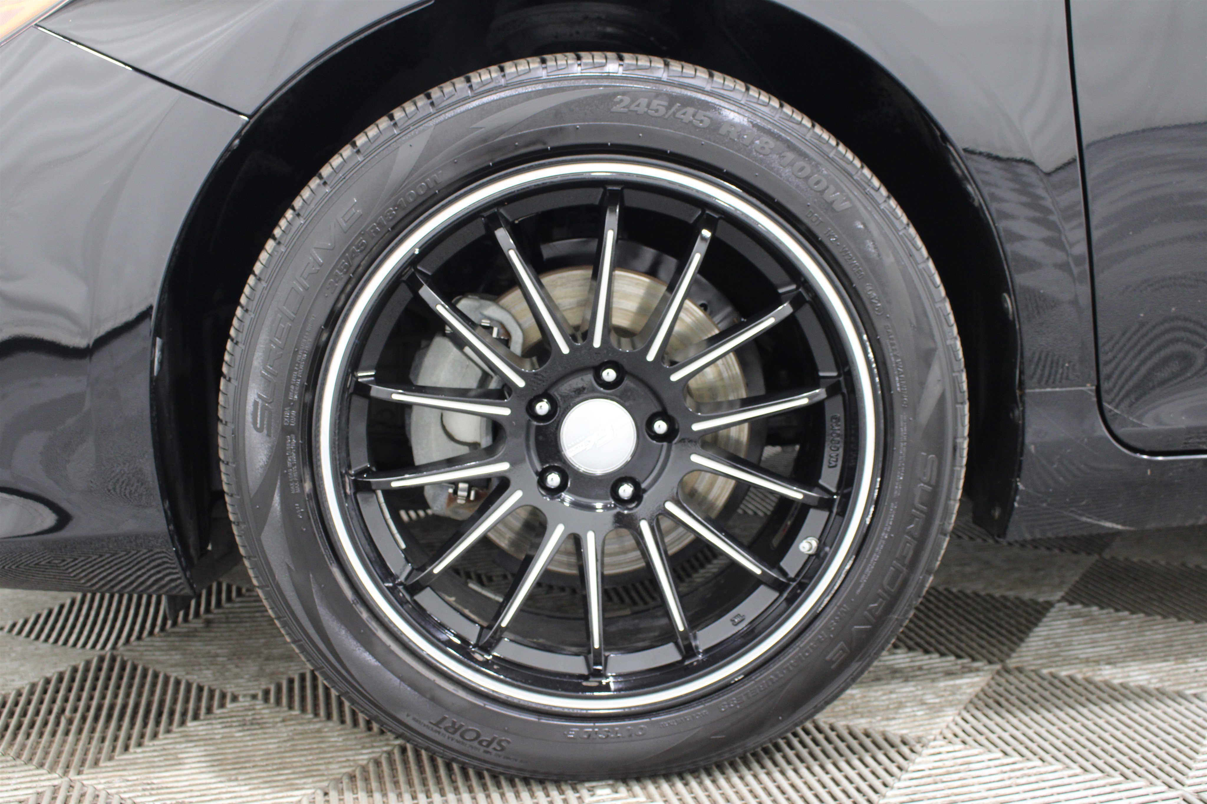 Used 2015 Toyota Camry XSE w/ Advanced Technology Package FWD image 37