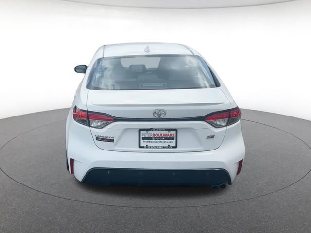 Used 2024 Toyota Corolla SE FWD image 13