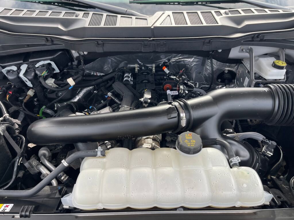 Certified 2025 Ford F150 XLT w/ Equipment Group 301A Standard image 33