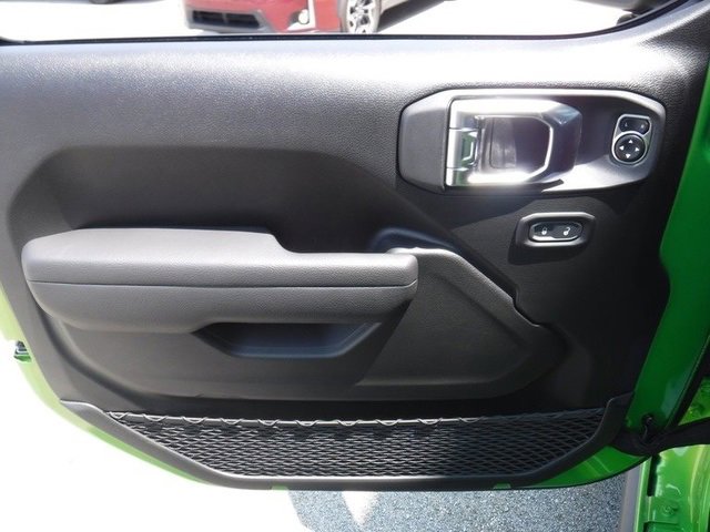 New 2025 Jeep Gladiator Willys image 16