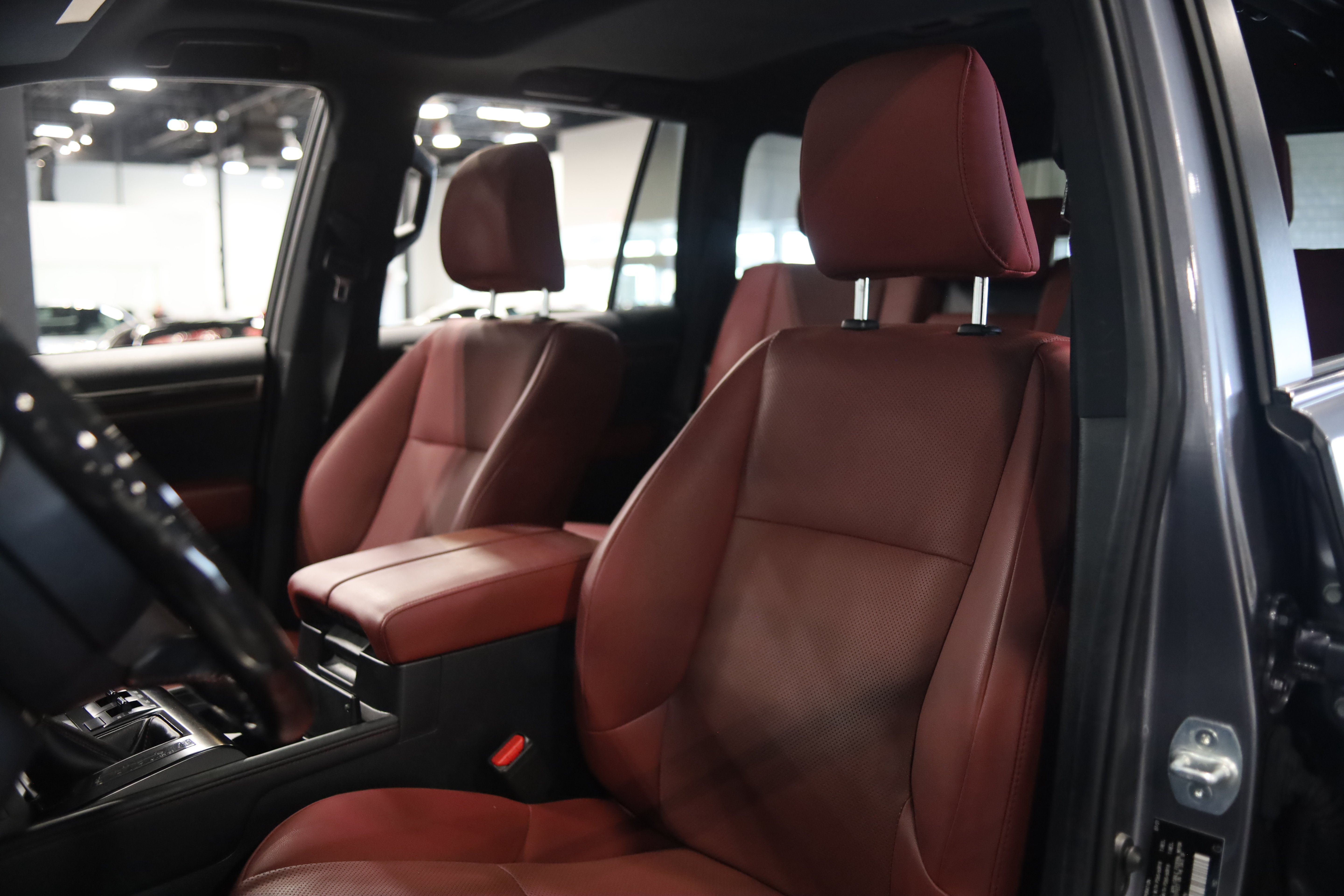Used 2021 Lexus GX 460 Premium w/ Premium Package AWD/4WD image 18