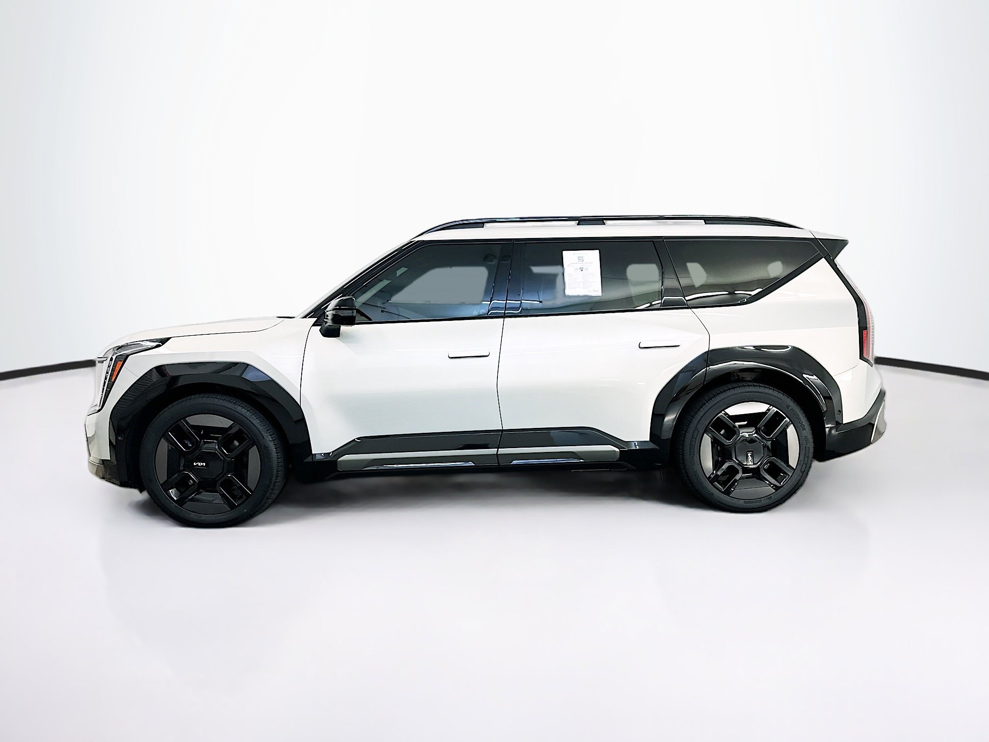Used 2024 Kia EV9 GT-Line AWD/4WD image 4
