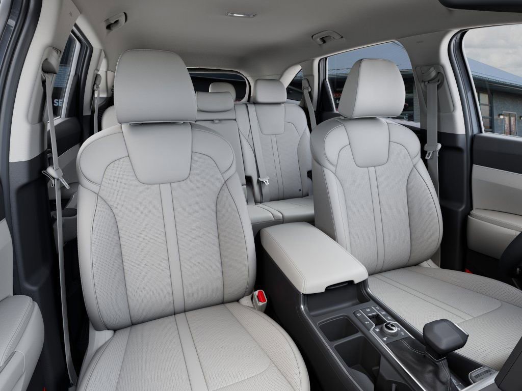 New 2025 Kia Sorento S image 3