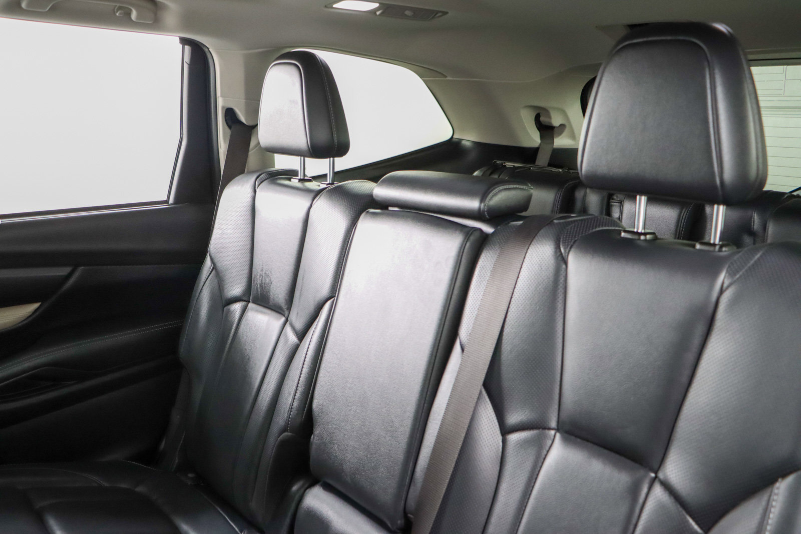 Used 2020 Subaru Ascent Limited w/ Popular Package #2A image 24