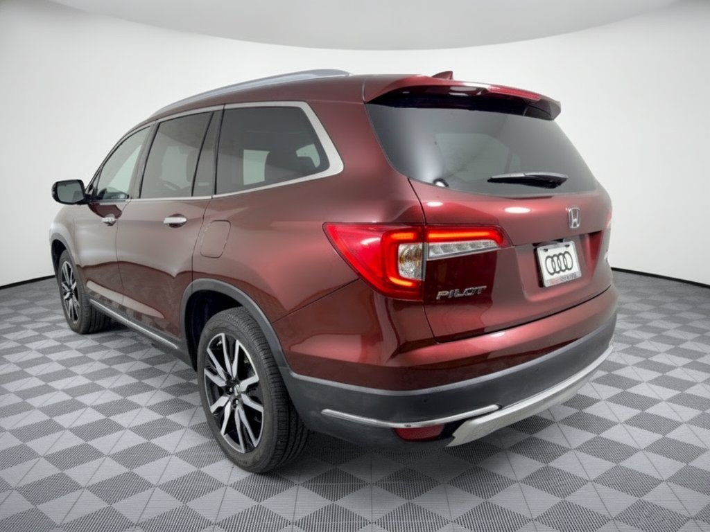 Used 2019 Honda Pilot Touring image 3