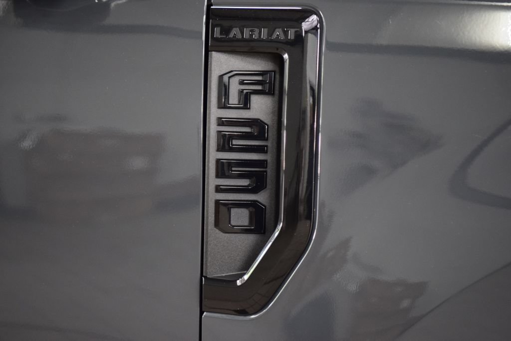 Used 2021 Ford F250 Lariat AWD/4WD image 14