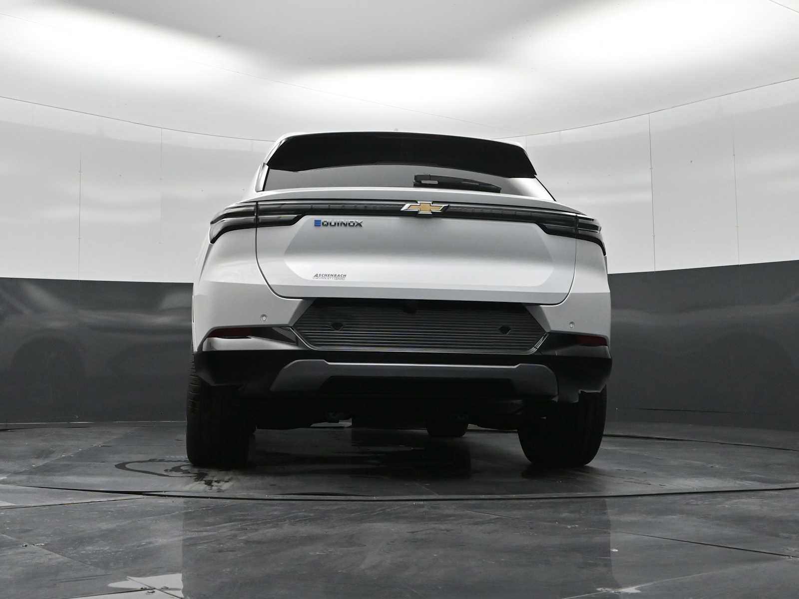New 2026 Chevrolet Equinox EV LT image 24