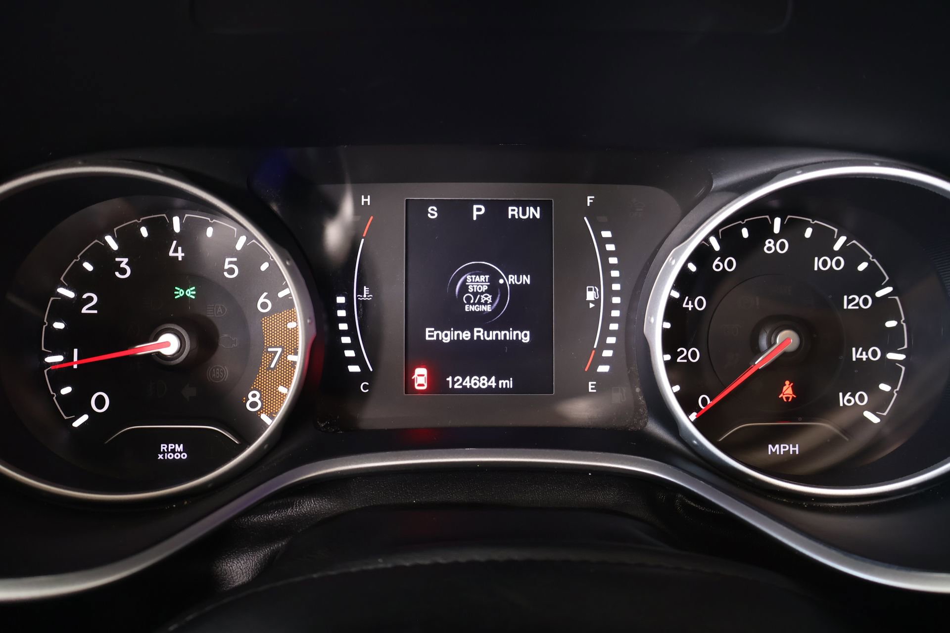 Used 2018 Jeep Compass Latitude FWD image 4
