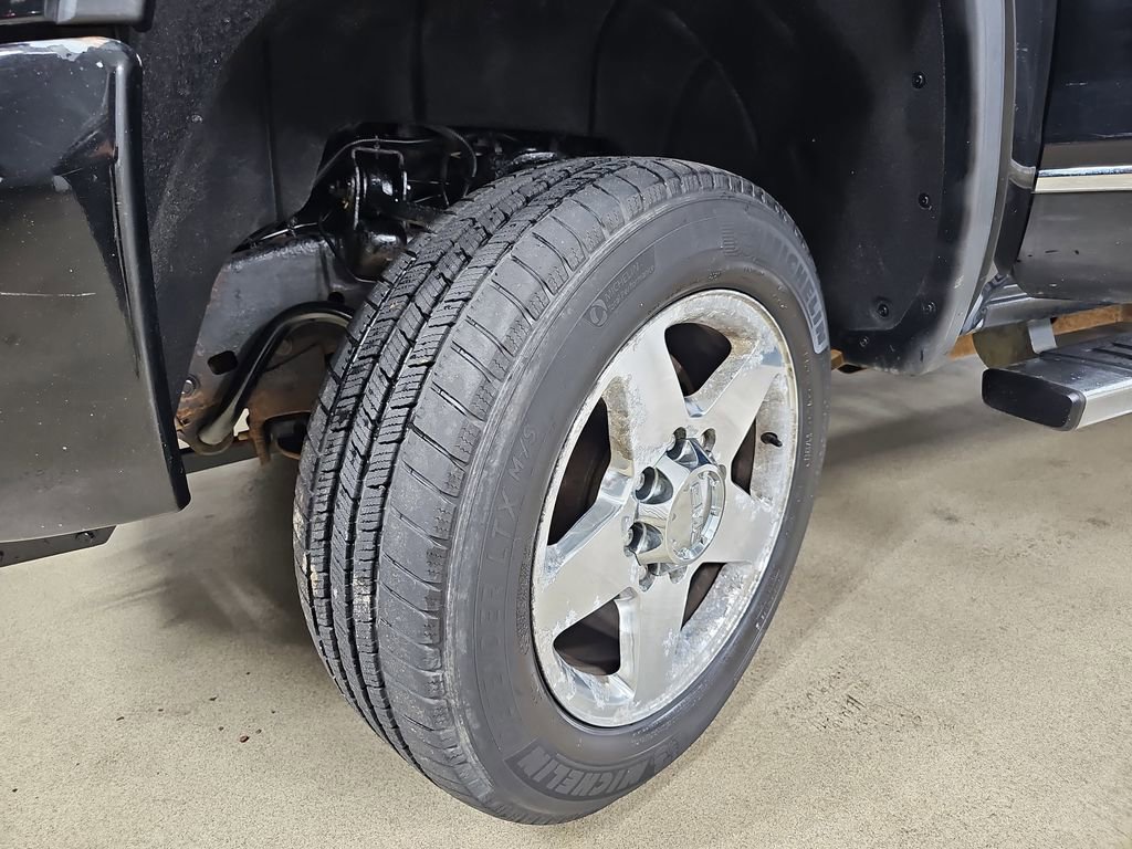 Used 2015 GMC Sierra 2500 Denali image 39