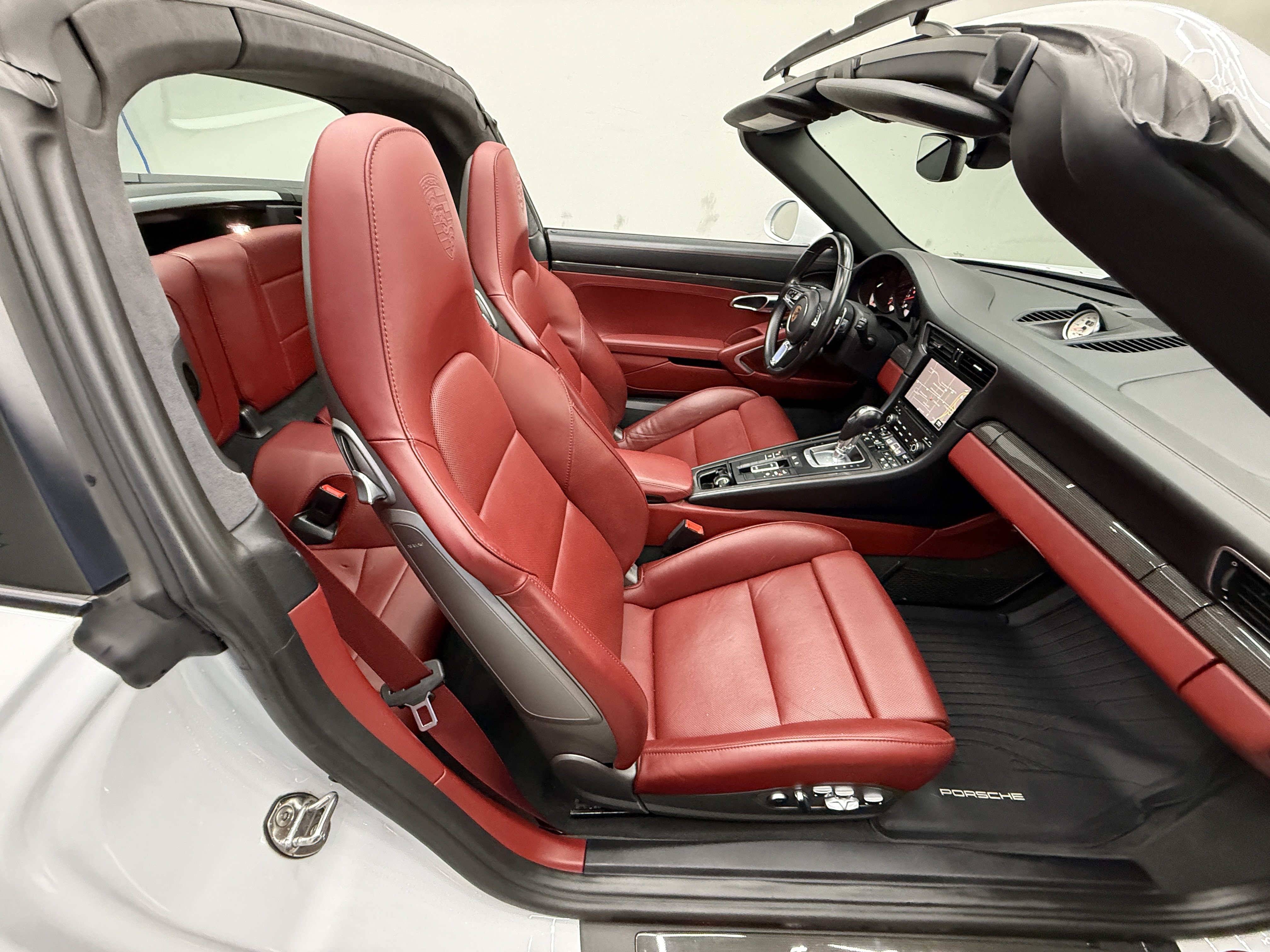 Used 2019 Porsche 911 Targa 4 GTS AWD/4WD image 29