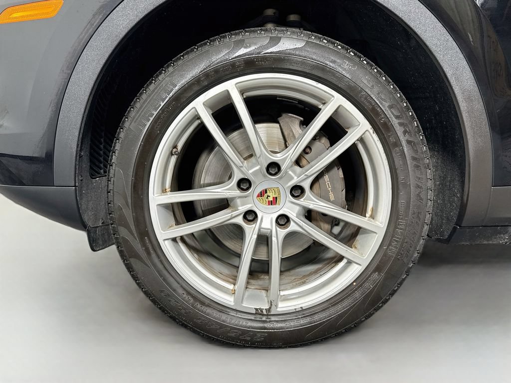 Used 2020 Porsche Cayenne AWD/4WD image 41