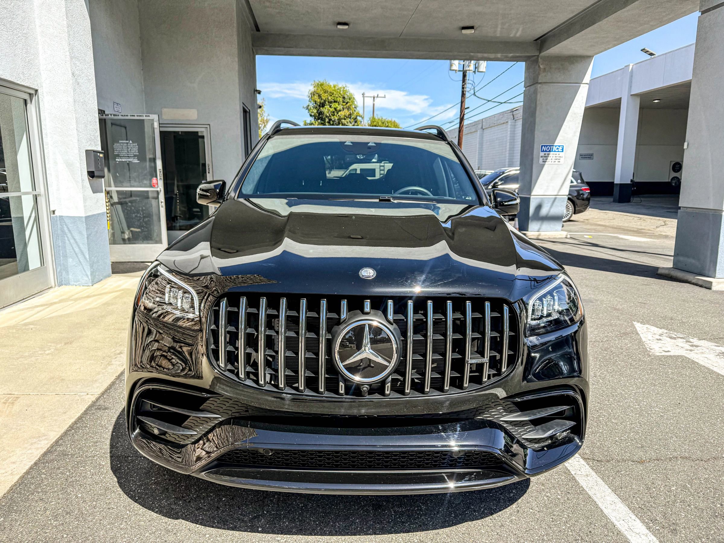 Used 2024 Mercedes-Benz GLS 63 AMG 4MATIC image 9