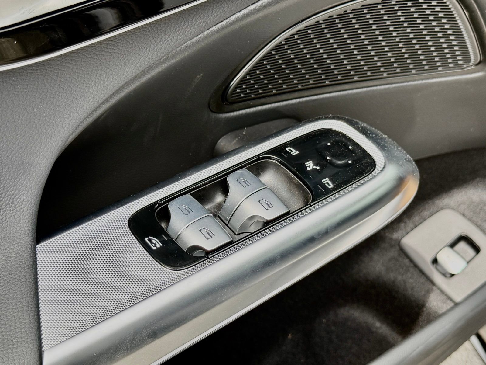 New 2026 Mercedes-Benz E 450 4MATIC Sedan image 20