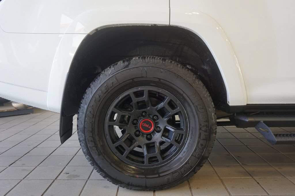 Certified 2024 Toyota 4Runner SR5 Premium w/ 4Runner Black Package (TMS) AWD/4WD image 31