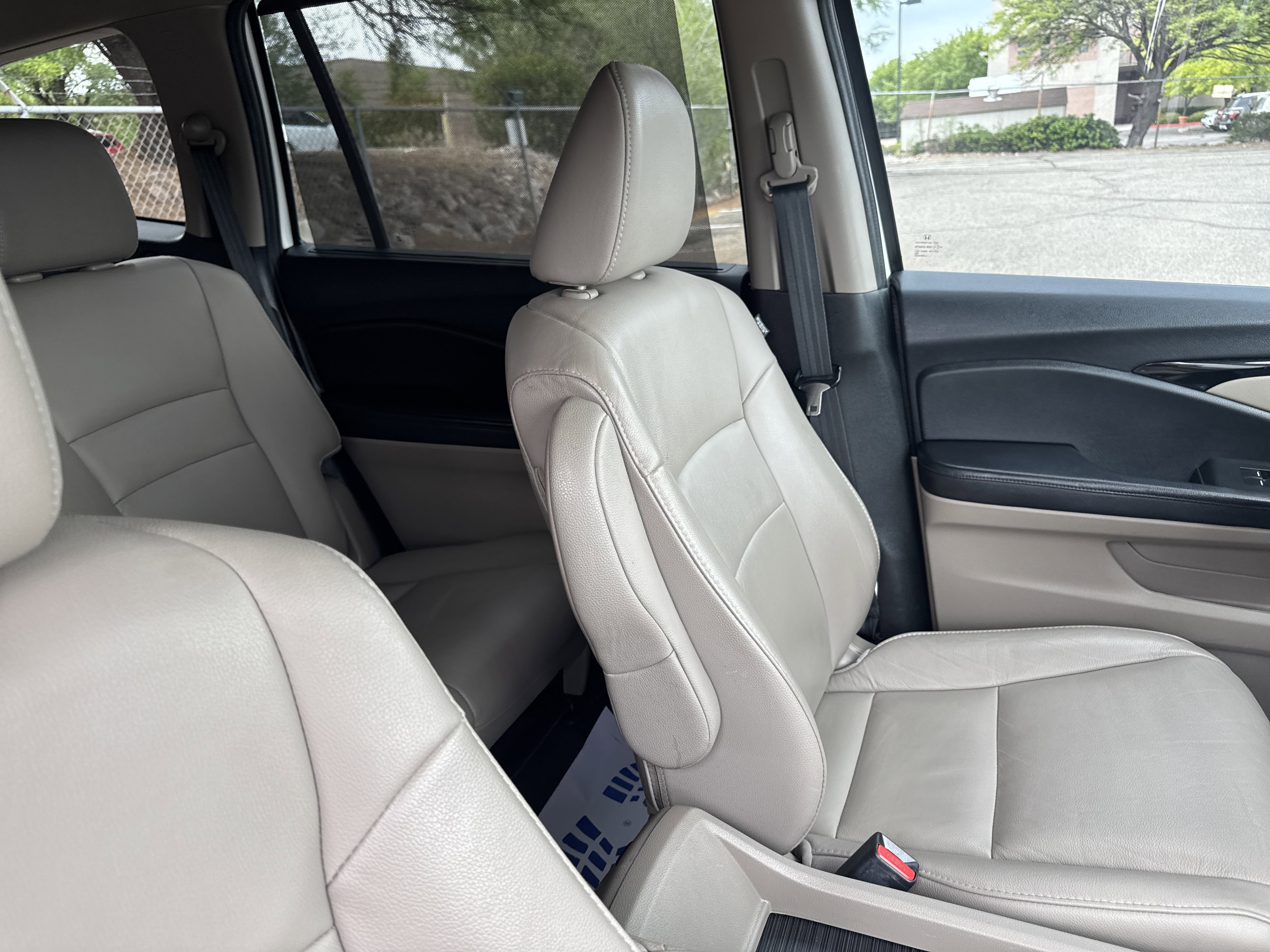 Used 2019 Honda Pilot Touring image 19