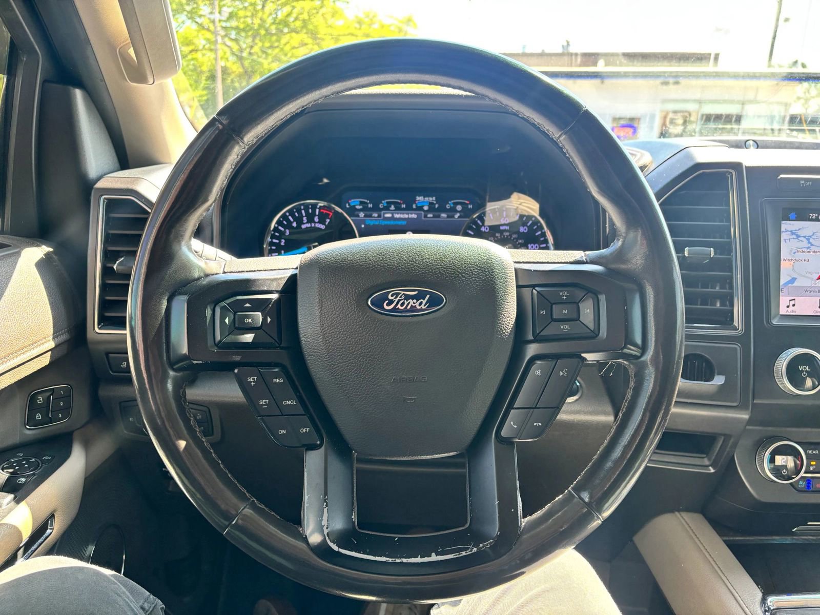 Used 2019 Ford Expedition Max Limited image 36