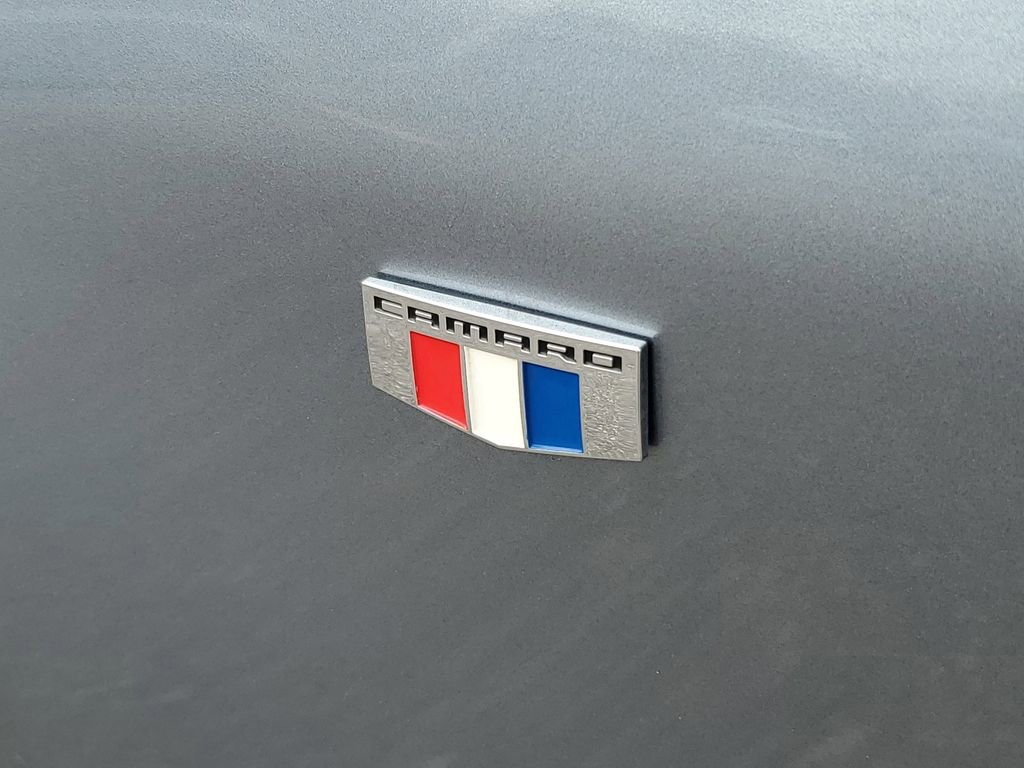 Used 2019 Chevrolet Camaro SS RWD image 33