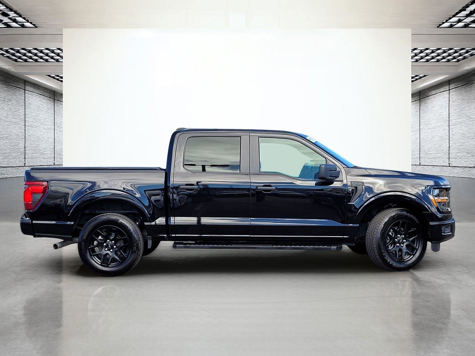 Used 2024 Ford F150 STX w/ STX Black Appearance Package RWD image 6