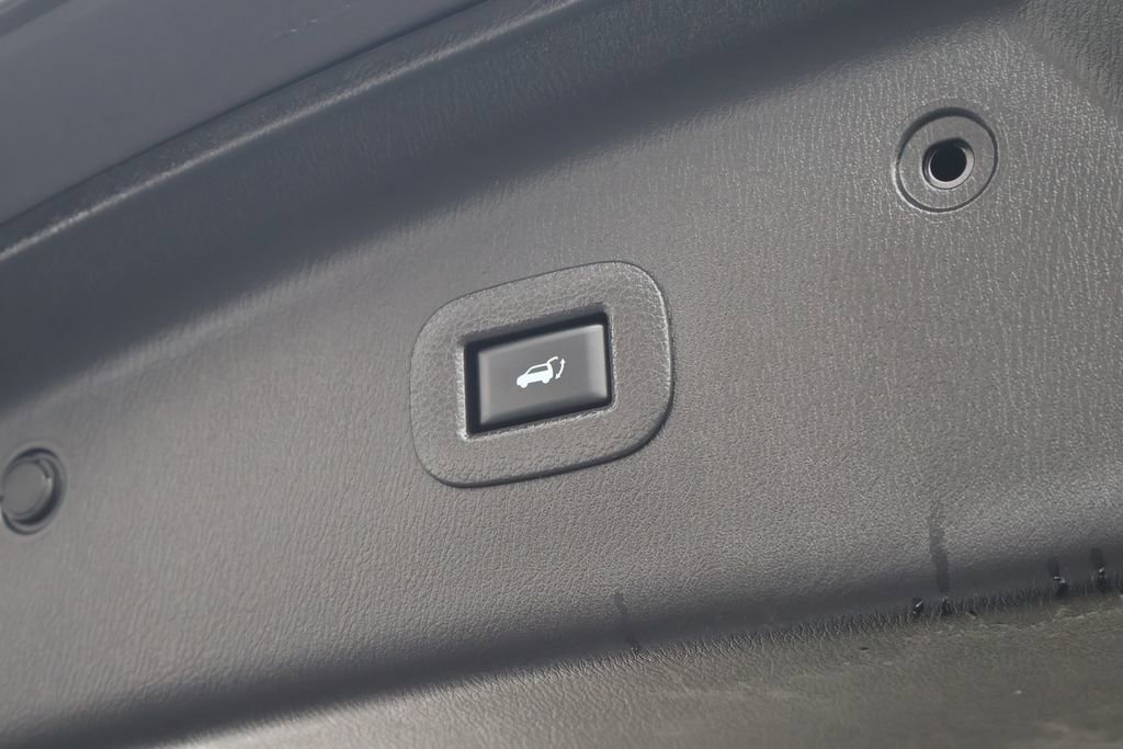 Used 2024 INFINITI QX80 Luxe image 55