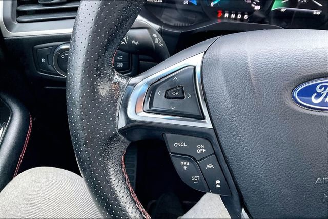 Used 2020 Ford Edge ST-Line FWD image 18