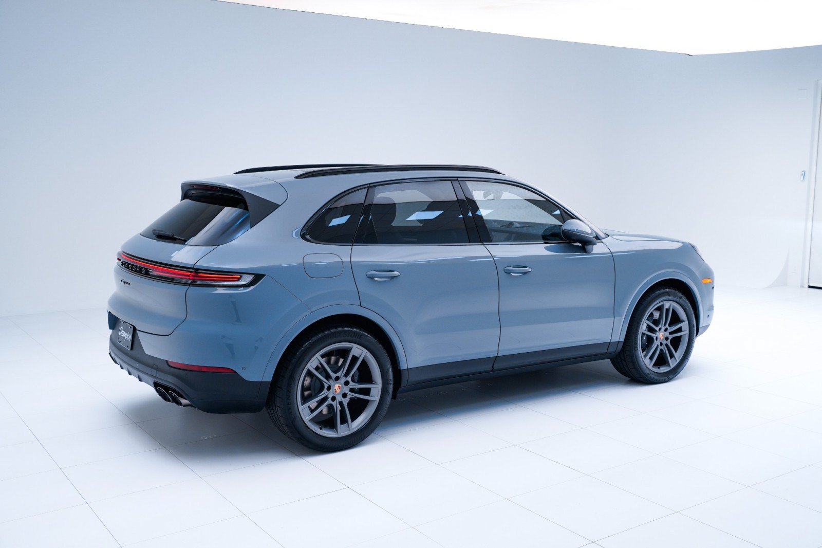 Certified 2026 Porsche Cayenne AWD/4WD image 9