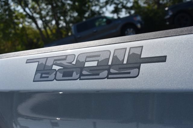 New 2026 Chevrolet Silverado 1500 LT Trail Boss w/ Dark Appearance Package AWD/4WD image 20