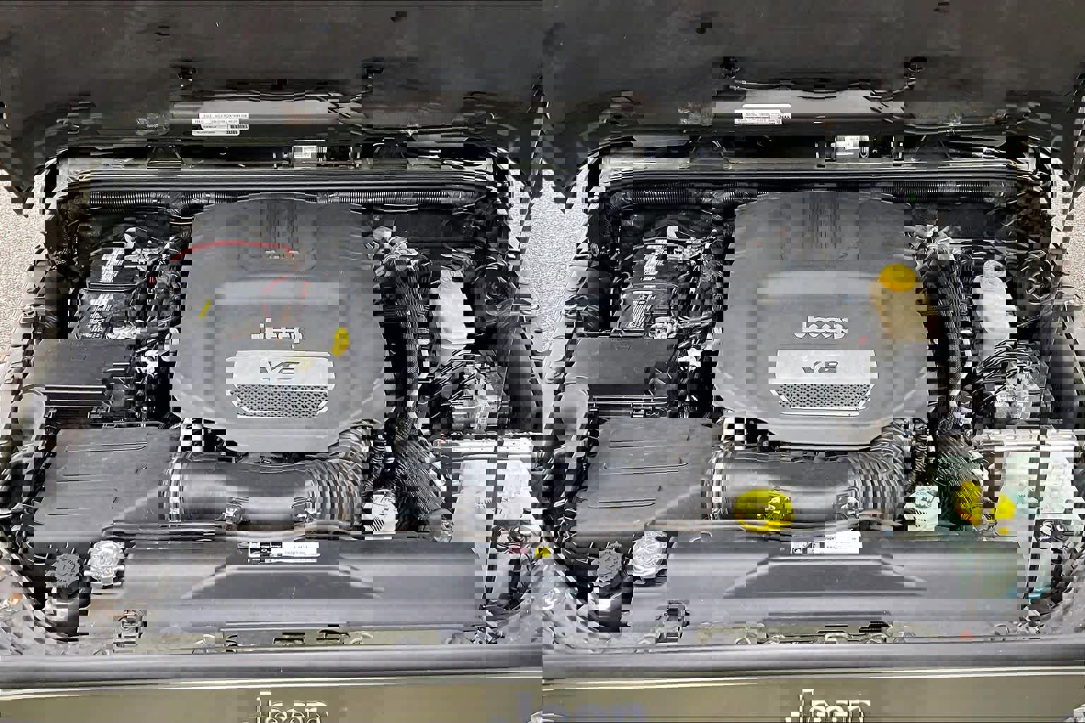 Used 2015 Jeep Wrangler Unlimited Sahara w/ Dual Top Group image 29