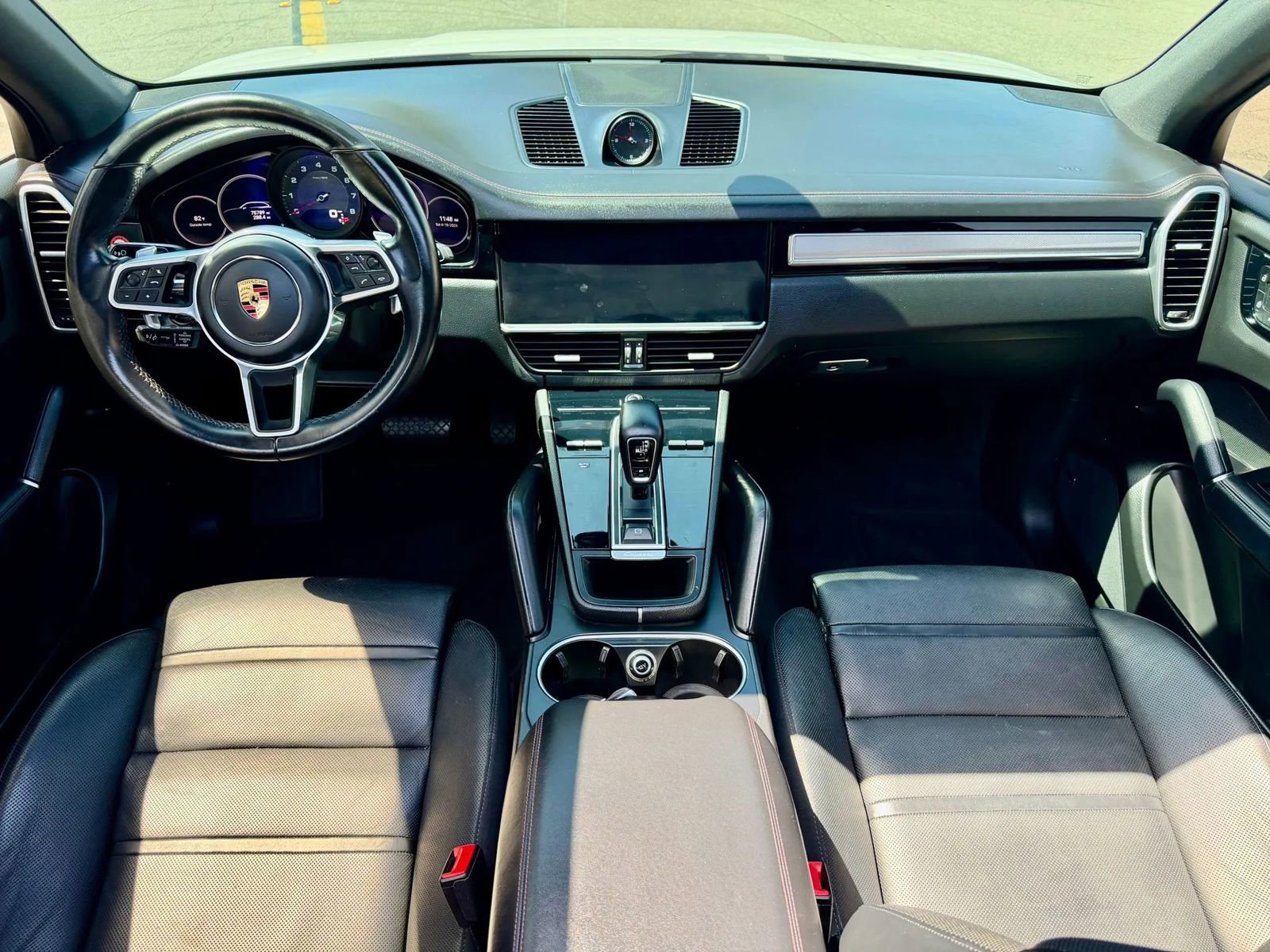 Used 2022 Porsche Cayenne Platinum Edition w/ Premium Package Plus AWD/4WD image 8