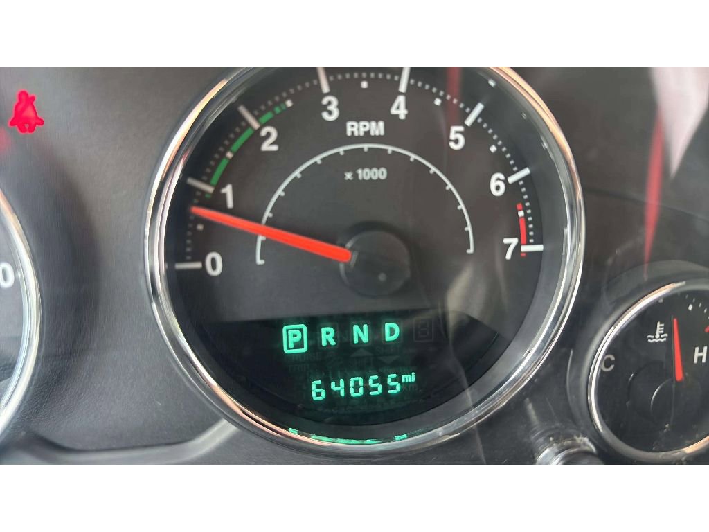 Used 2017 Jeep Wrangler Unlimited Sahara w/ Max Tow Package AWD/4WD image 15