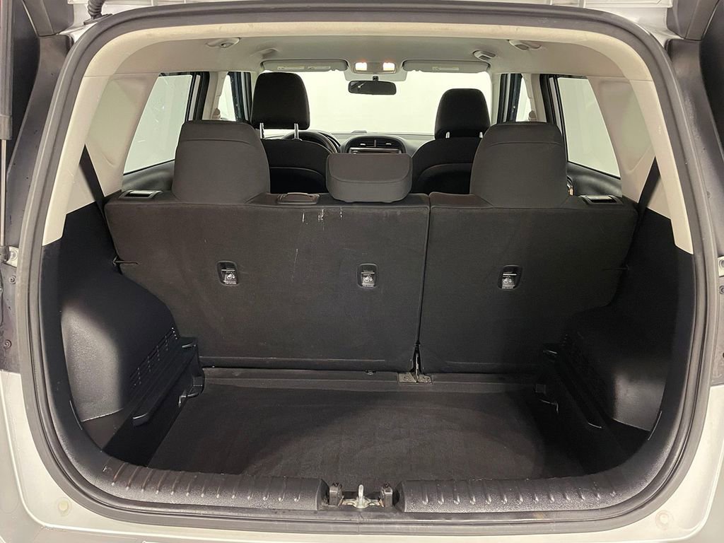 Used 2020 Kia Soul LX image 5