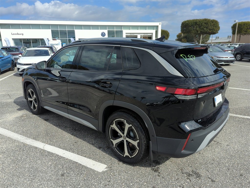 New 2026 Volkswagen Tiguan SE image 9