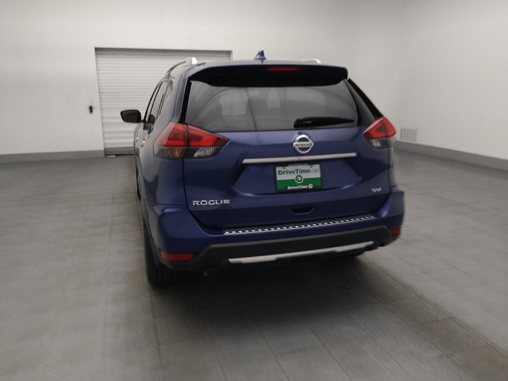 Used 2018 Nissan Rogue SV FWD image 6