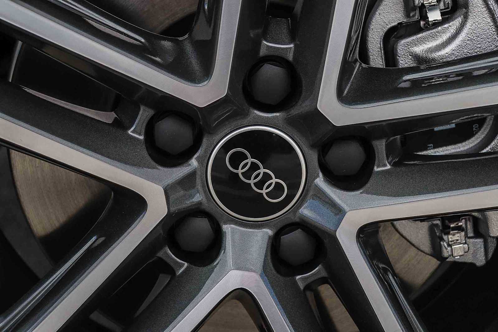 New 2026 Audi Q5 Premium AWD/4WD image 15