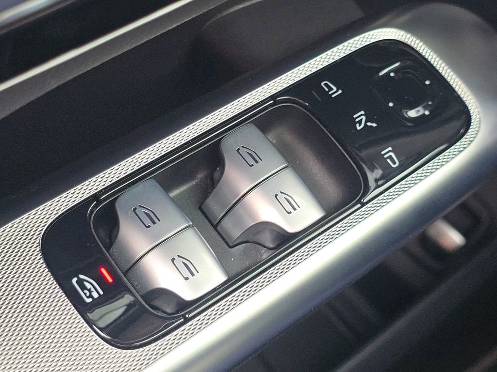 Certified 2026 Mercedes-Benz GLC 350e 4MATIC image 29