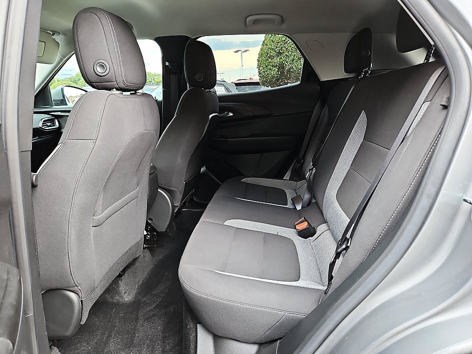 Used 2023 Chevrolet TrailBlazer LT FWD image 10