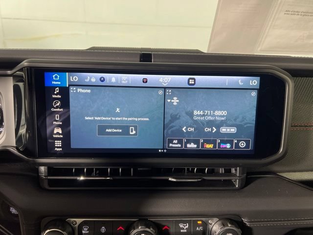 New 2026 Jeep Gladiator Rubicon w/ Steel Power Dome Hood Package AWD/4WD image 20