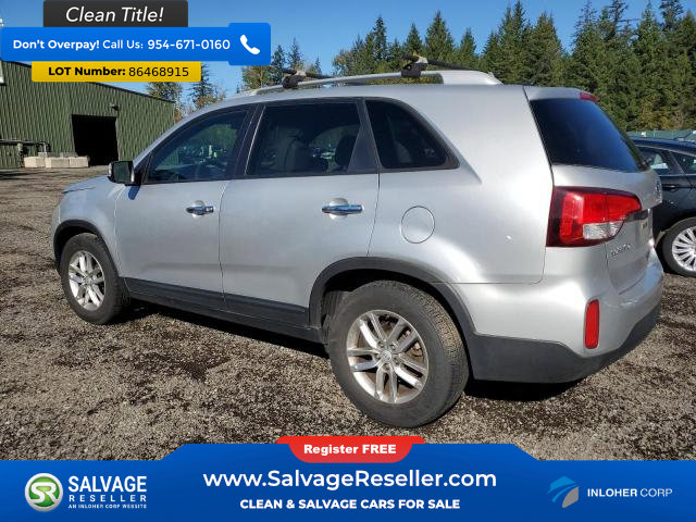 Used 2015 Kia Sorento LX image 3