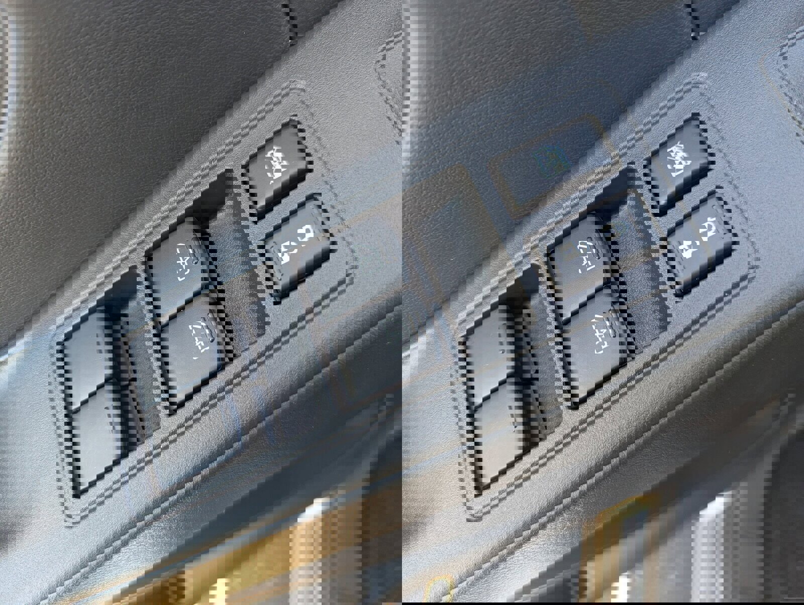 New 2026 Nissan Frontier SV w/ Tow Package image 14