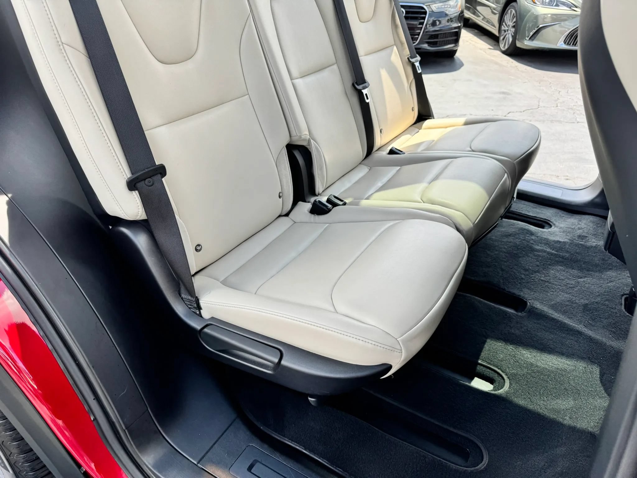 Used 2019 Tesla Model X Performance AWD/4WD image 15