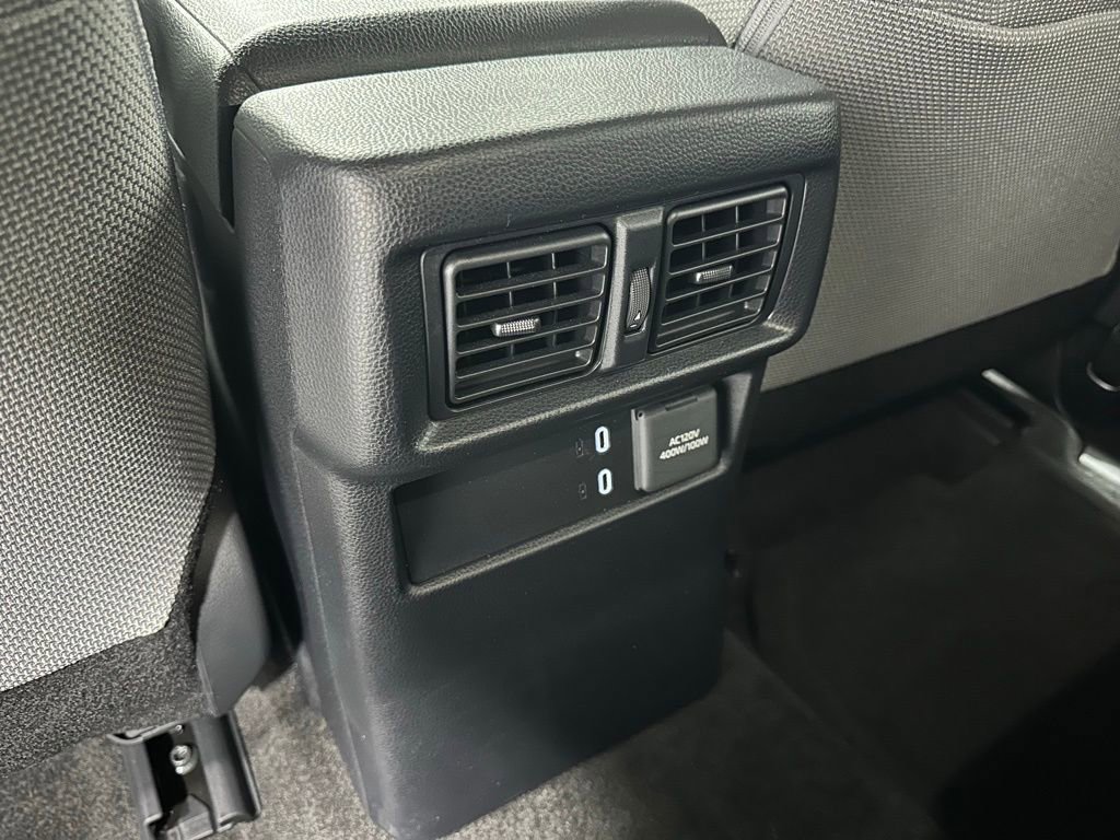 Used 2025 Toyota 4Runner TRD Off-Road image 46