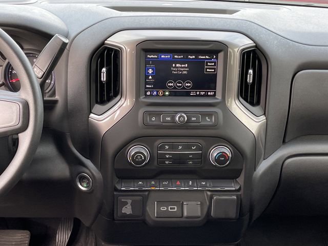 Used 2025 Chevrolet Silverado 1500 Custom image 15