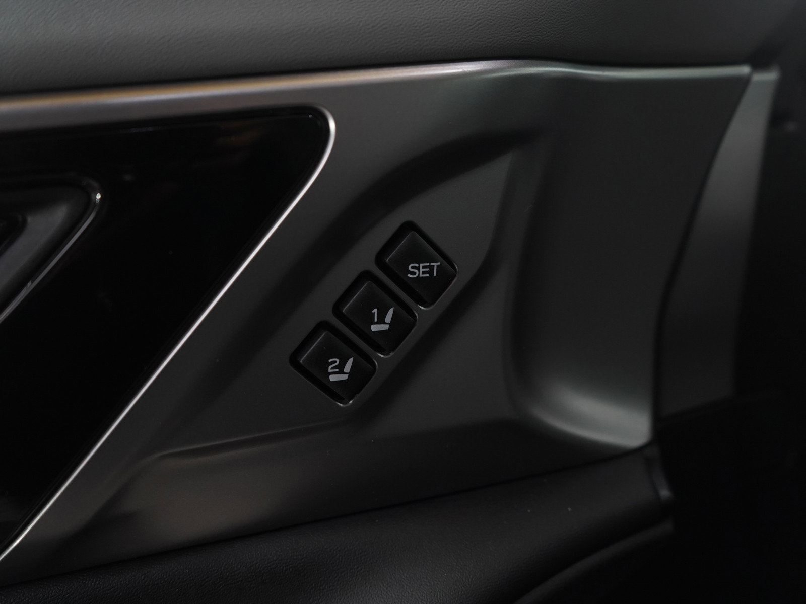 Used 2020 Subaru Outback Limited image 21