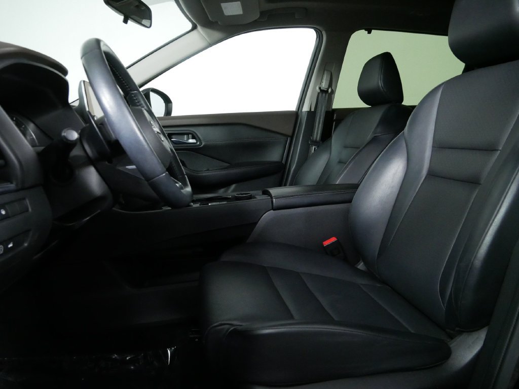 Used 2023 Nissan Rogue SV w/ SV Premium B Package AWD/4WD image 15