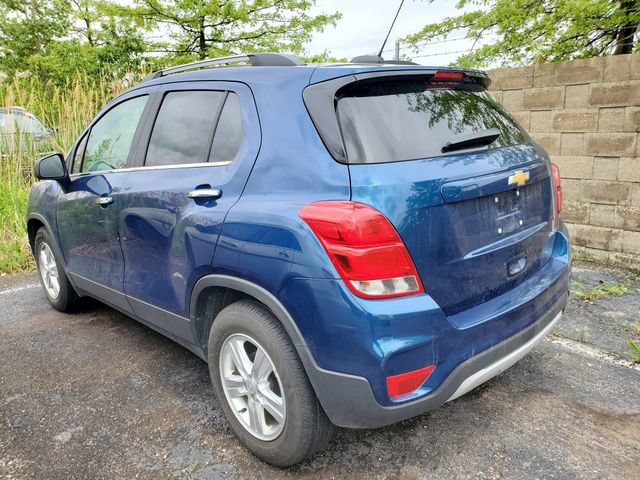 Used 2020 Chevrolet Trax LT w/ LT Convenience Package FWD image 4