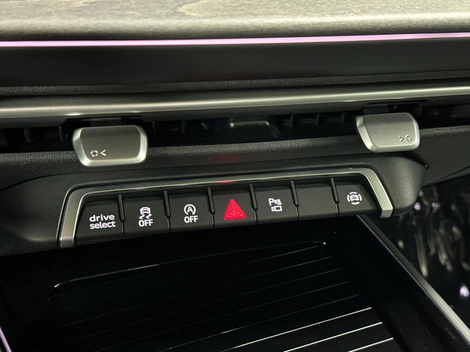 New 2026 Audi Q3 quattro 2.0T AWD/4WD image 20