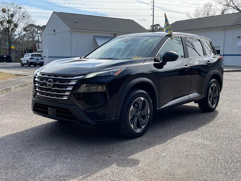 Used 2025 Nissan Rogue SV image 29