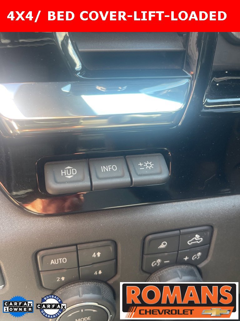 Used 2024 Chevrolet Silverado 1500 High Country w/ Technology Package image 31